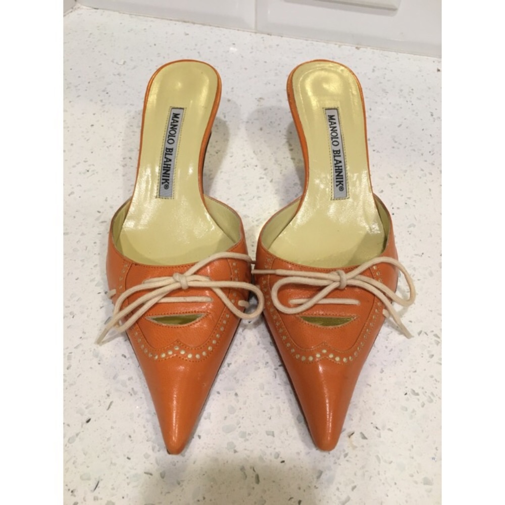 Authentic Manolo Blanik mules